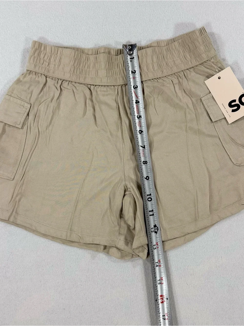 SO Girls' Tan Khaki Cargo Shorts Size Large 10/12 Pull On Waist Flowy NWT